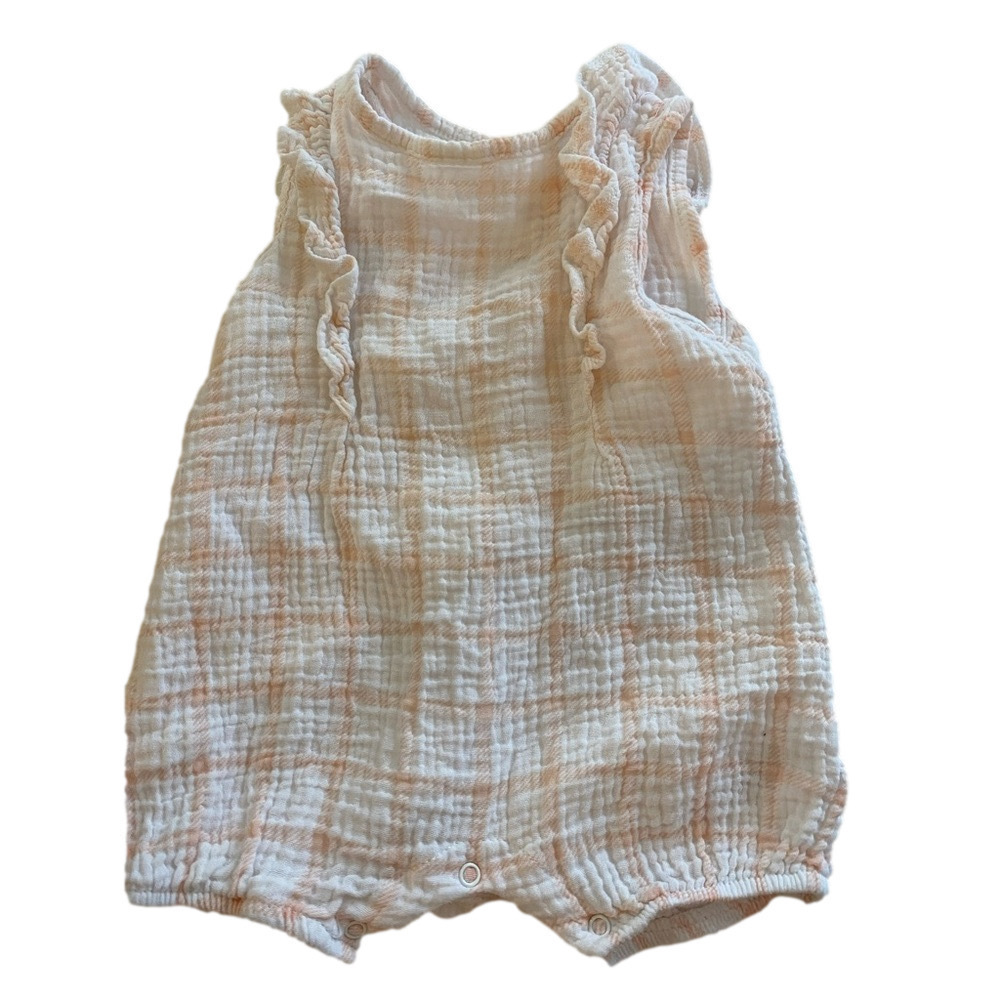 emily and oliver romper 6-9 months light pink and white with ruffles